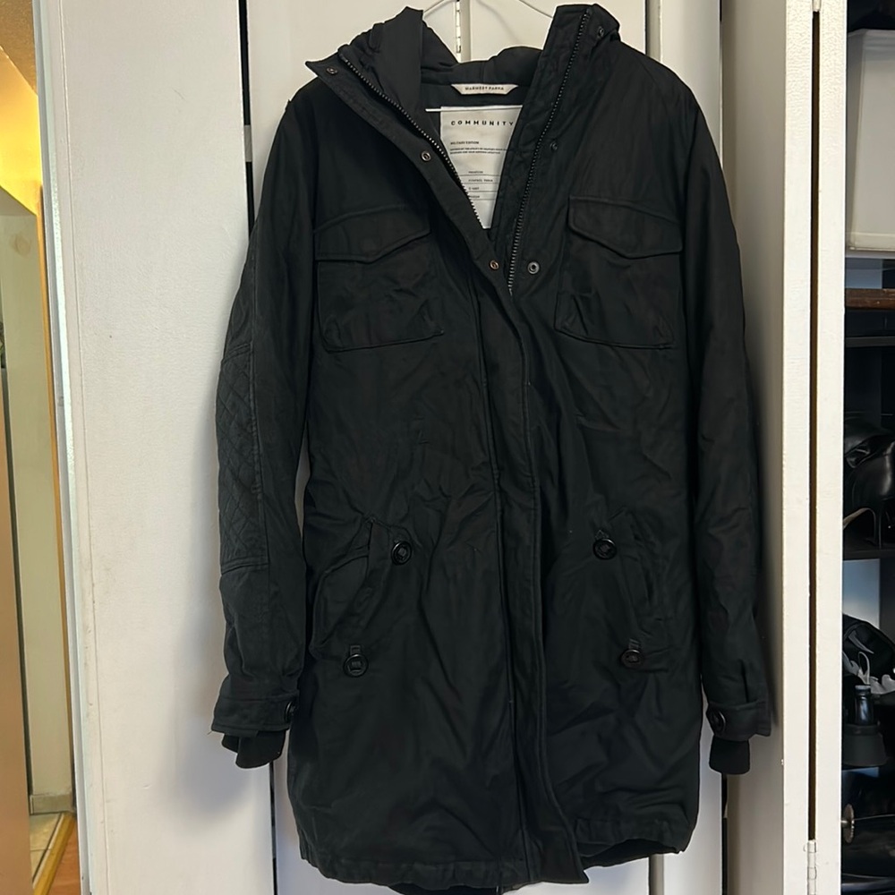 Aritzia community paradigm parka